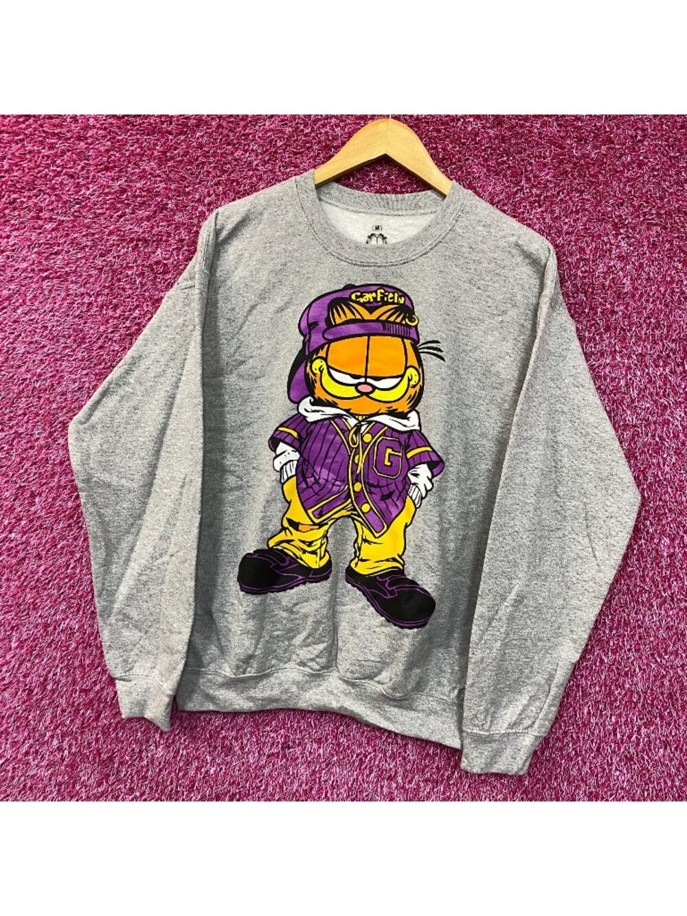 Garfield Too Kool for Skool double sided Crewneck size Medium